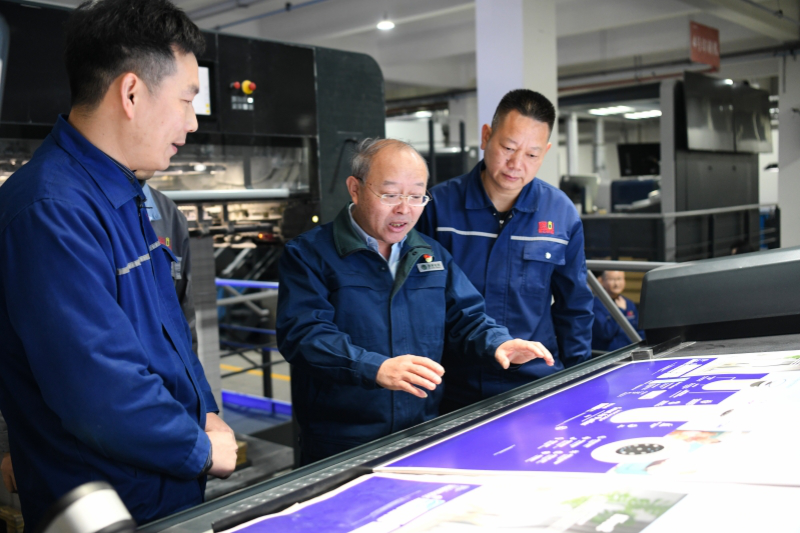 全國人大代表錢海軍：為民營企業(yè)發(fā)展添一份力